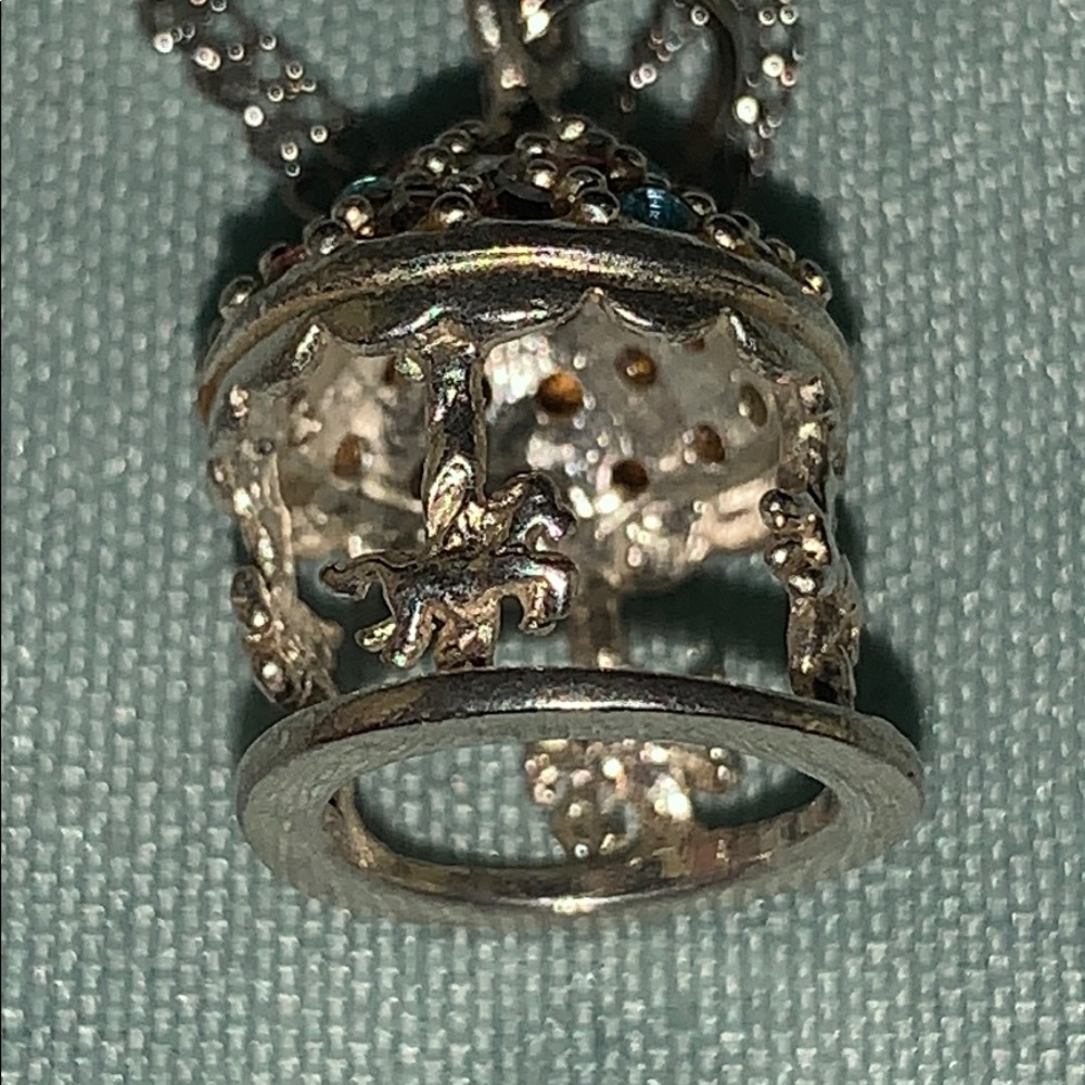 Carousel pendant - Picture 6 of 6